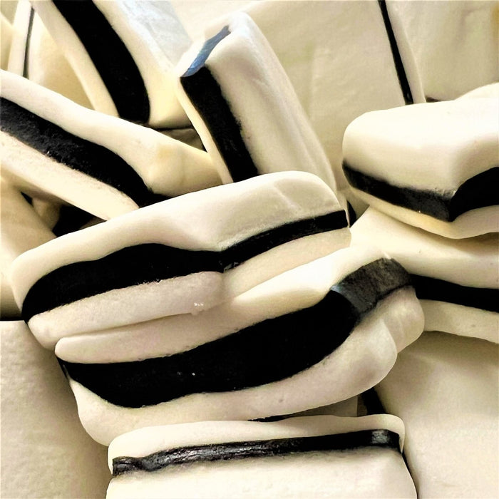 Black And White Liquorice Mints - Happy Candy UK LTD